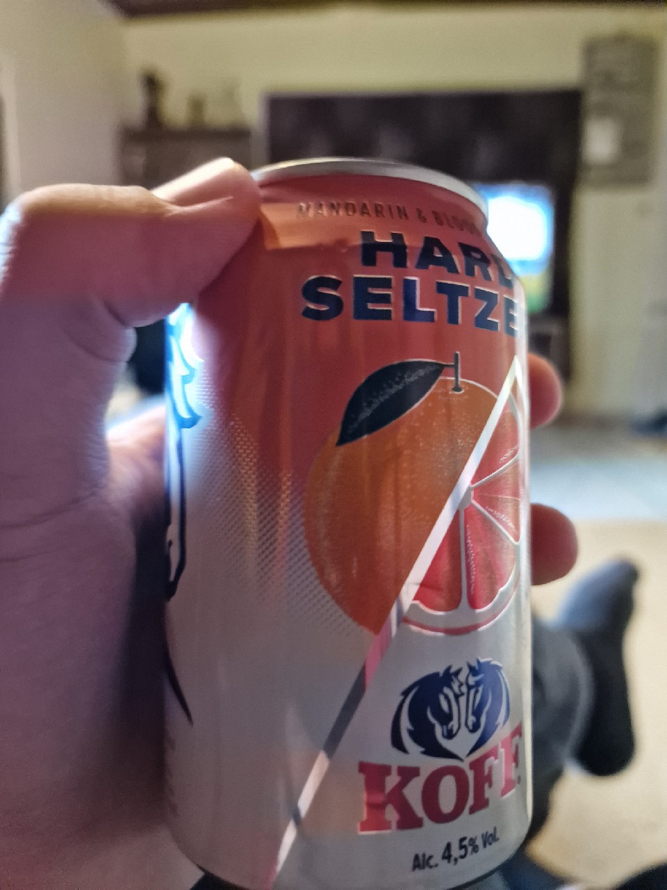 KOFF Hard Seltzer Mandarin & Blood Orange, Finland