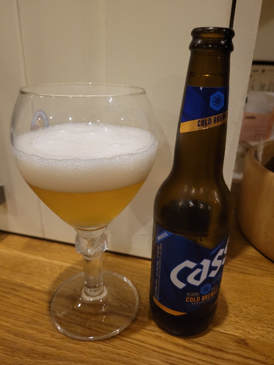 Cass Fresh, Oriental Brewery (AB-InBev)