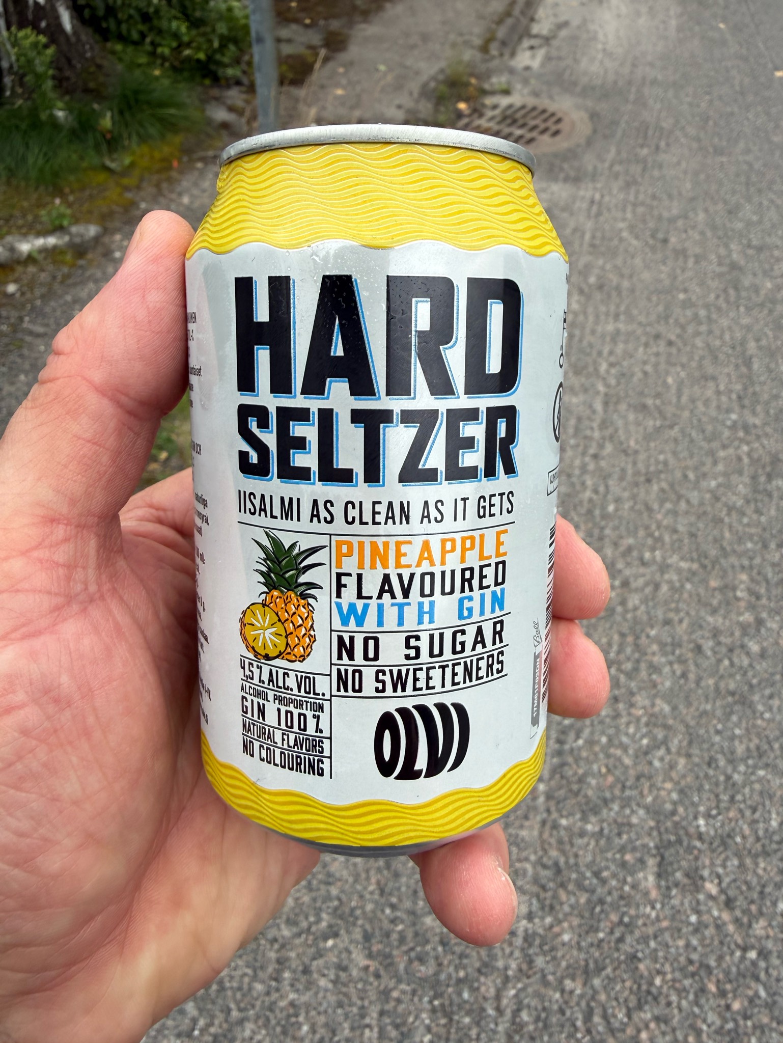 Hard Seltzer Gin & Pineapple, Finland