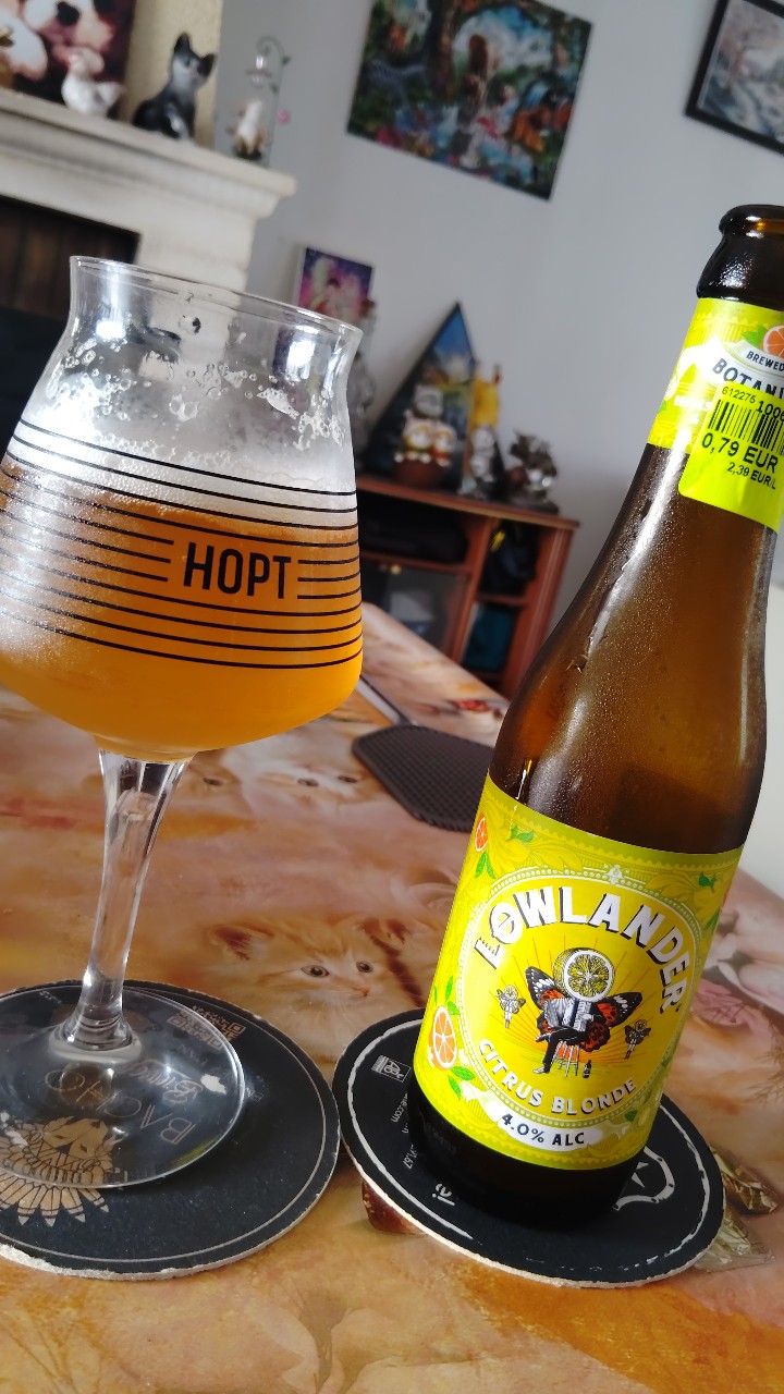 Citrus Blonde, Lowlander Botanical Beer