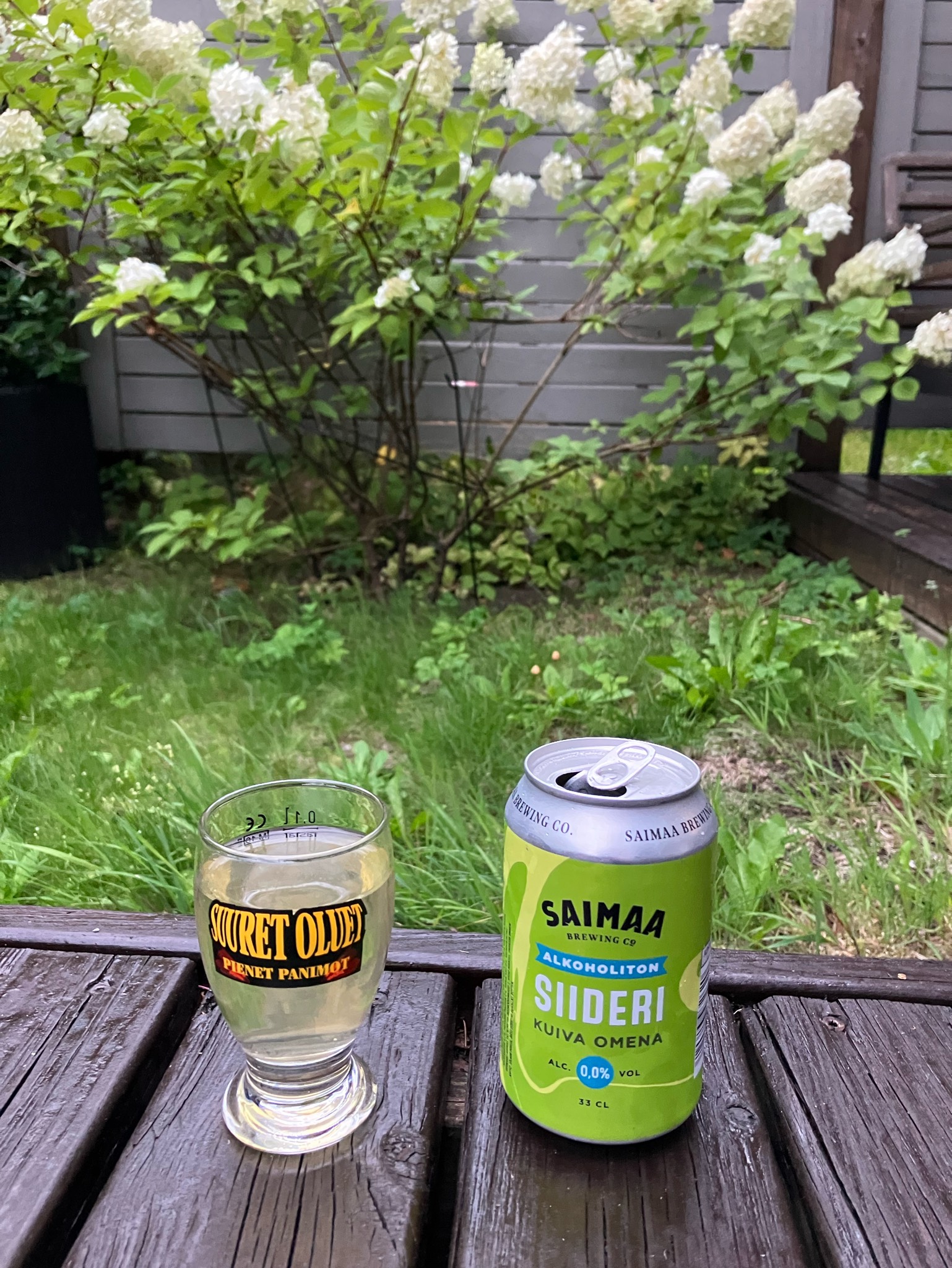 Alkoholiton Siideri Kuiva Omena, Finland