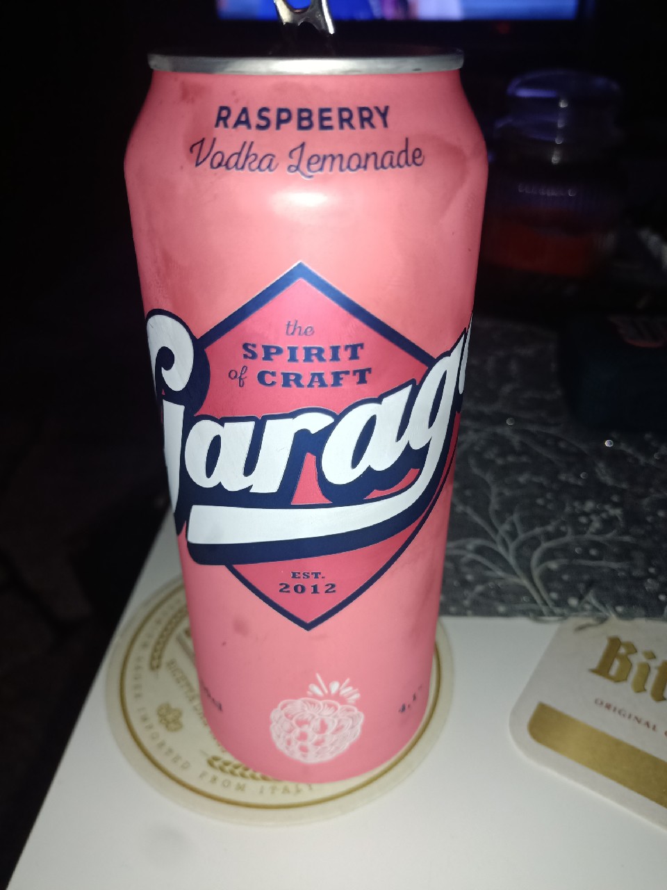 Garage Vodka Lemonade Peach, Finland