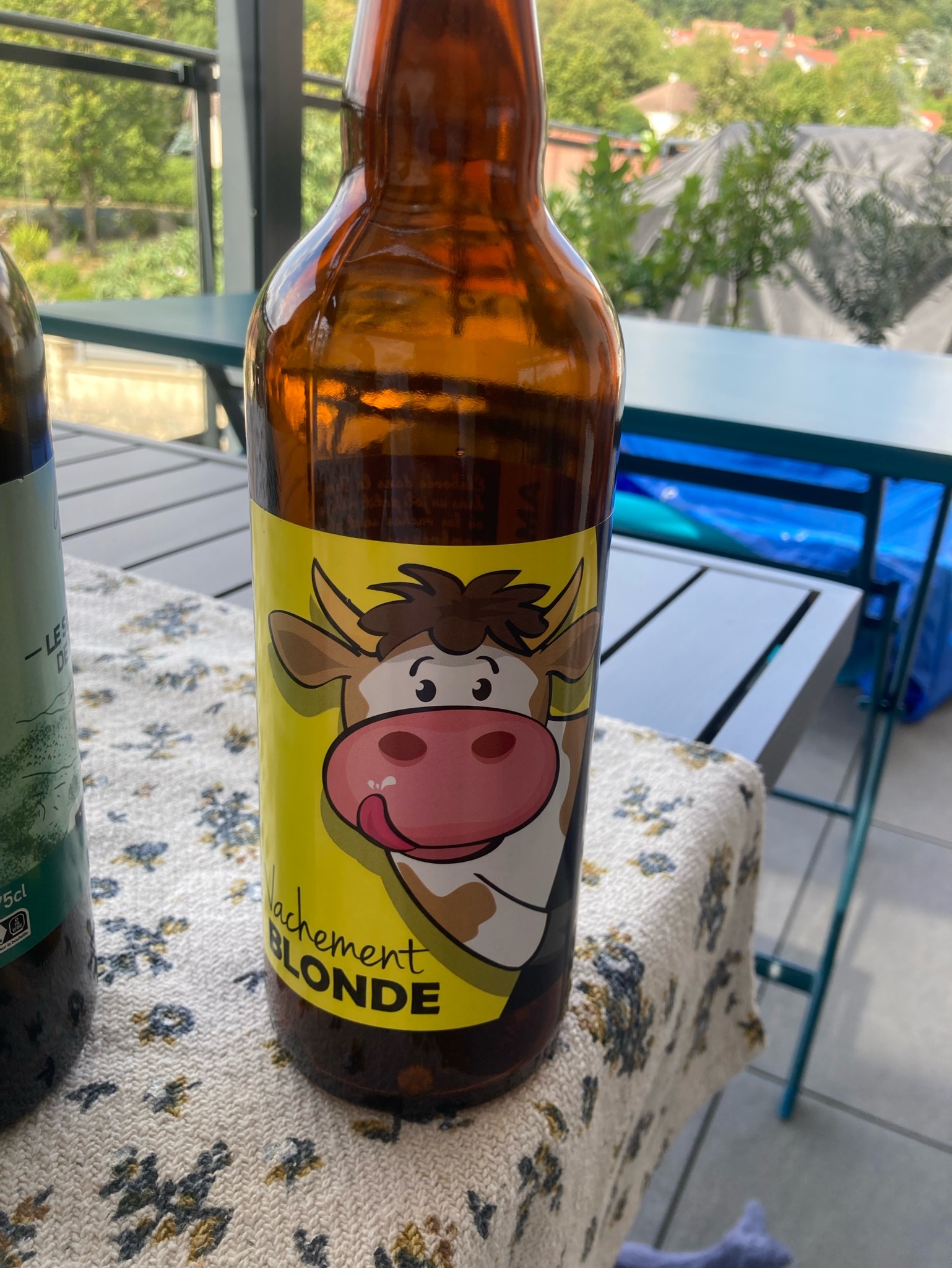 Vachement Blonde, Brasserie Vachement Jura