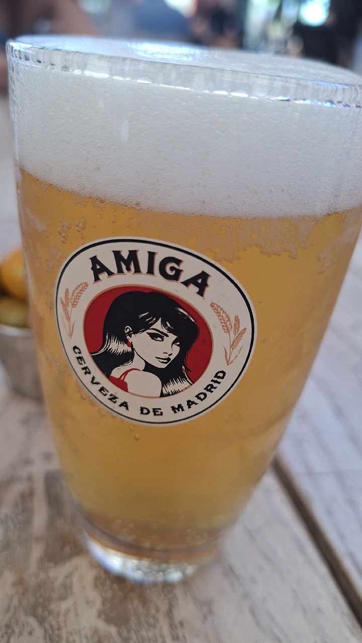 24/7, Cerveza Amiga