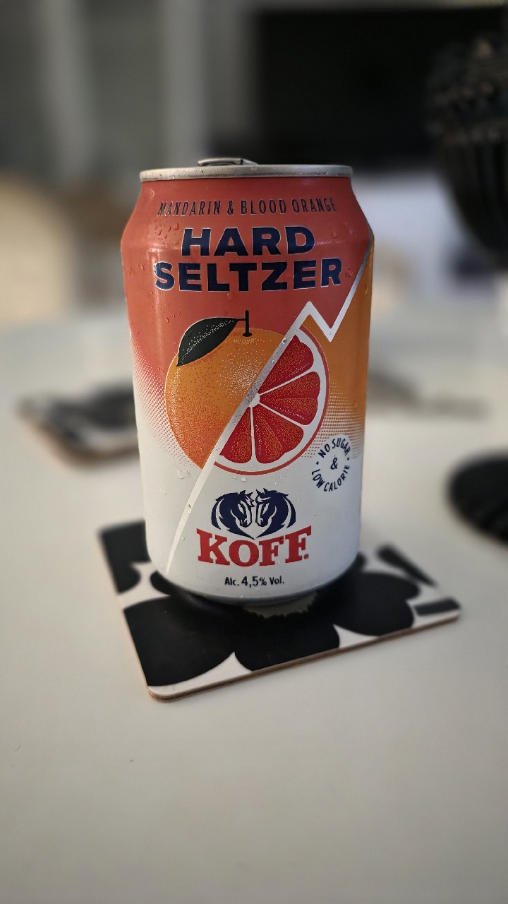 KOFF Hard Seltzer Mandarin & Blood Orange, Finland