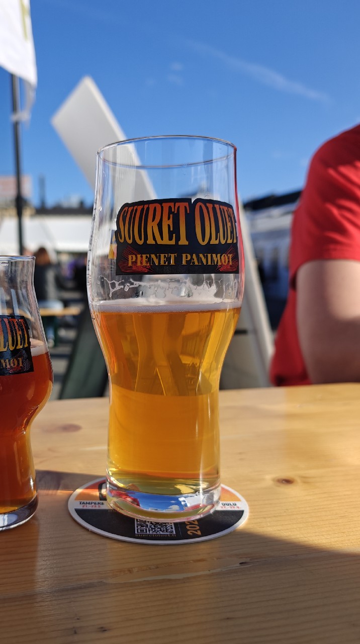 Kataja Pils, Finland