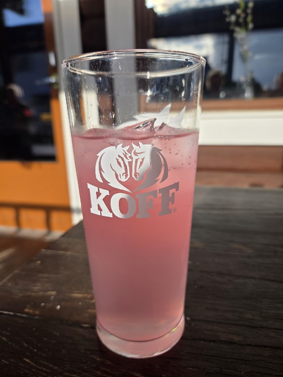 KOFF Long Drink Pink Crush, Finland