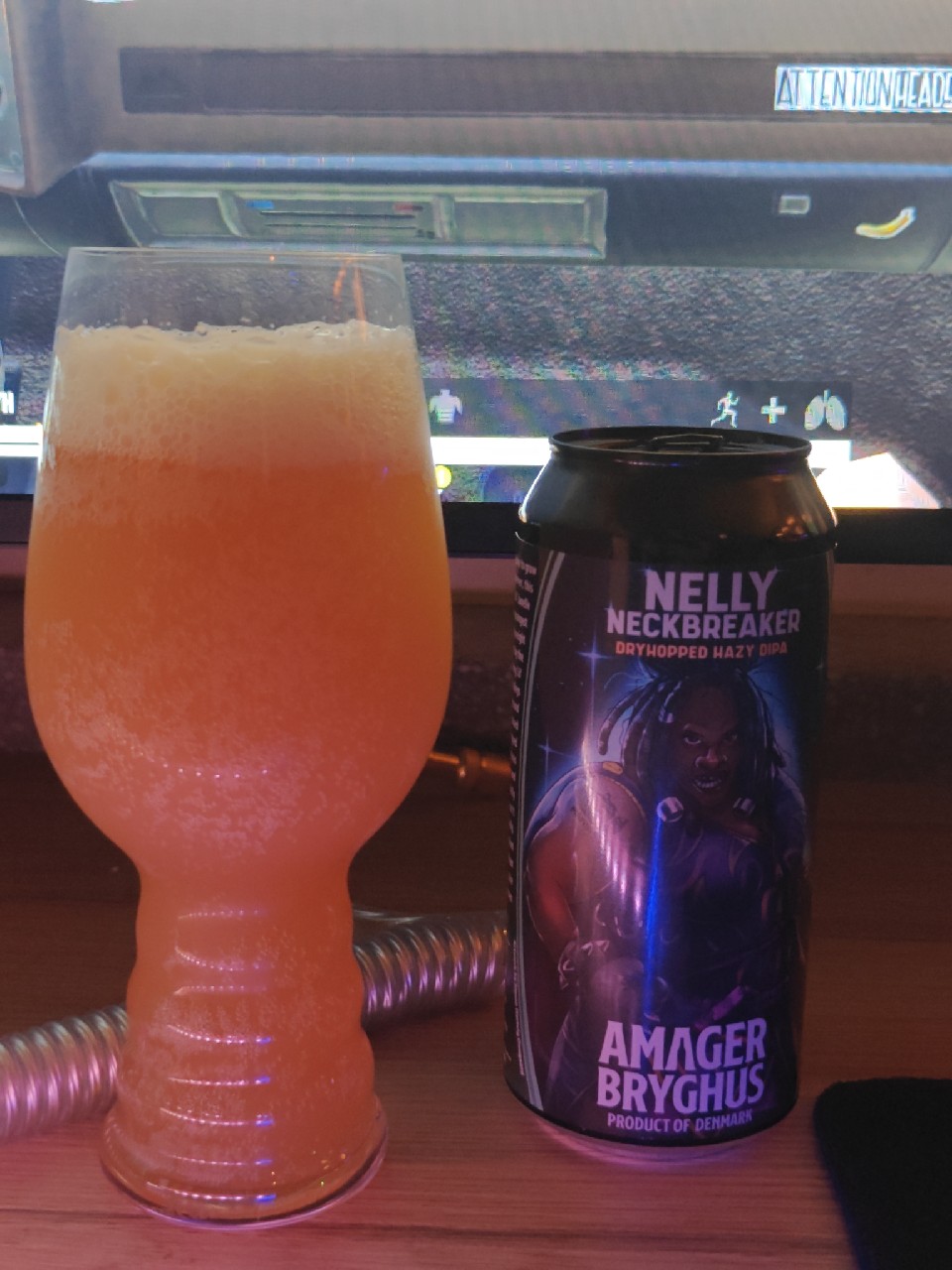 Nelly Neckbreaker, Denmark