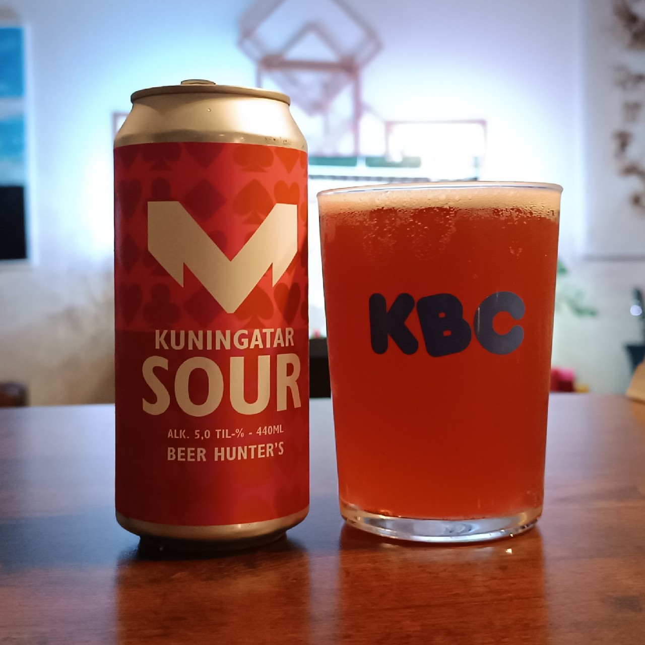 Mufloni Kuningatar Sour, Finland