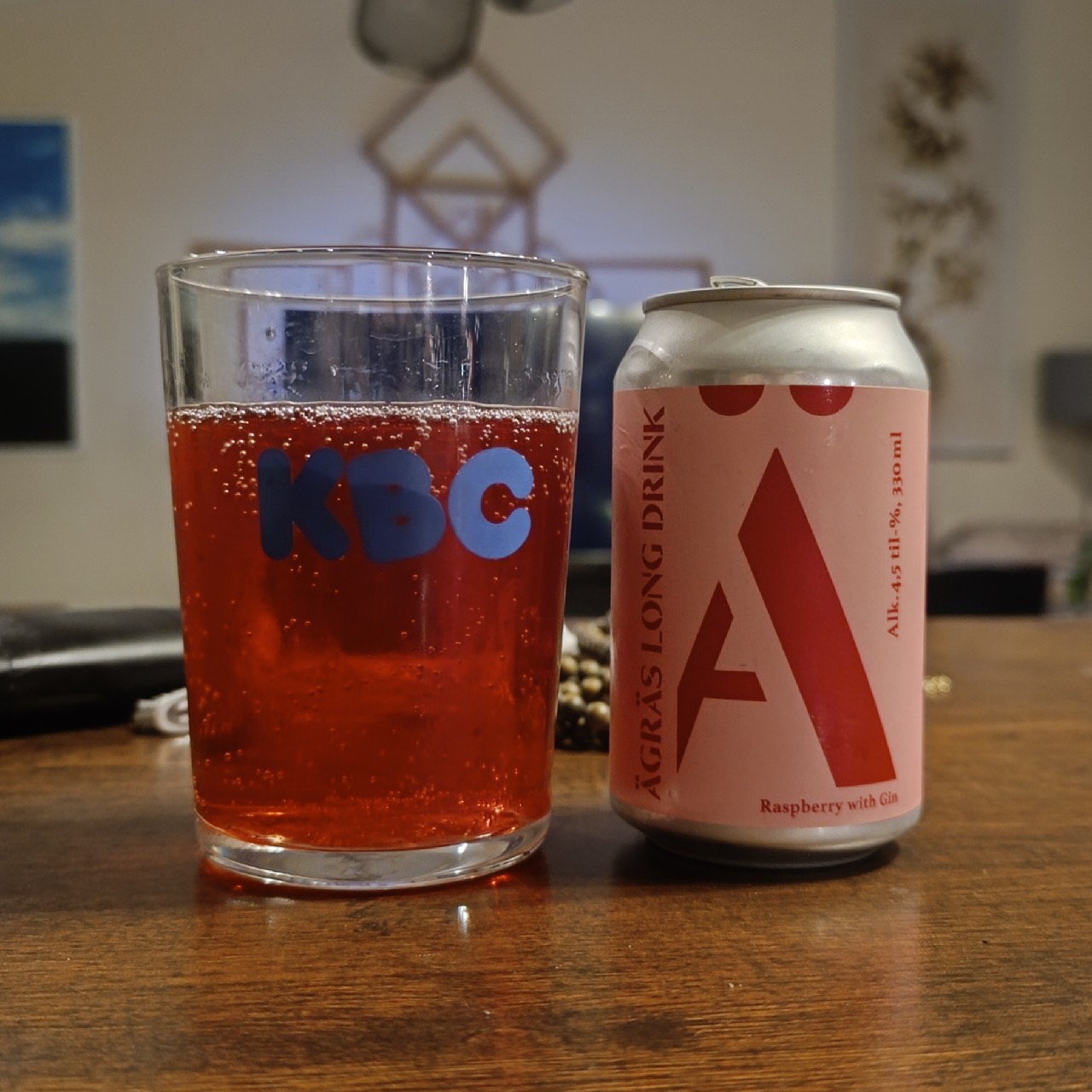 Ägräs Long Drink Raspberry with Gin, Finland