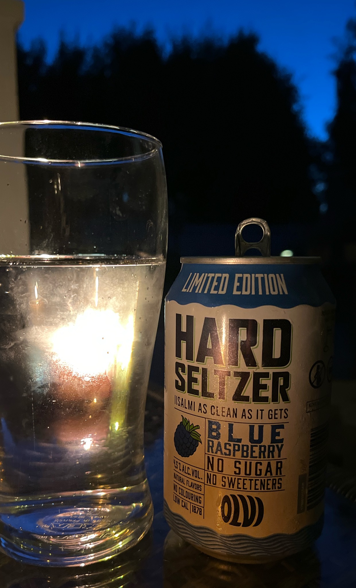 HARD SELTZER BLUE RASPBERRY, Finland