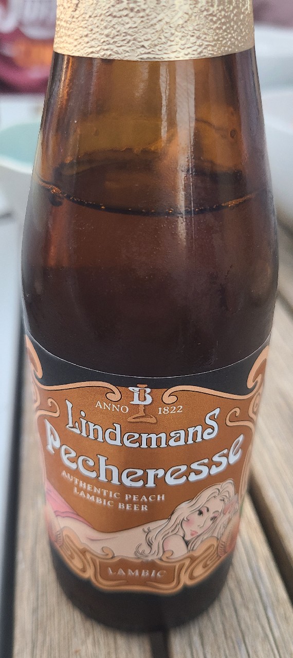 Pêche / Pêcheresse, Brouwerij Lindemans