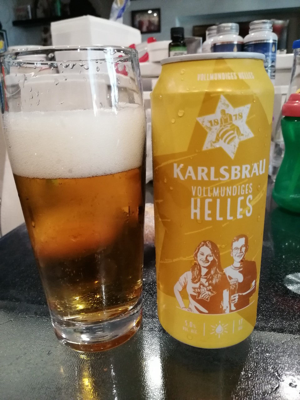 Karlsbräu Helles / Karlsberg Vollmundiges Helles, Karlsberg Brauerei