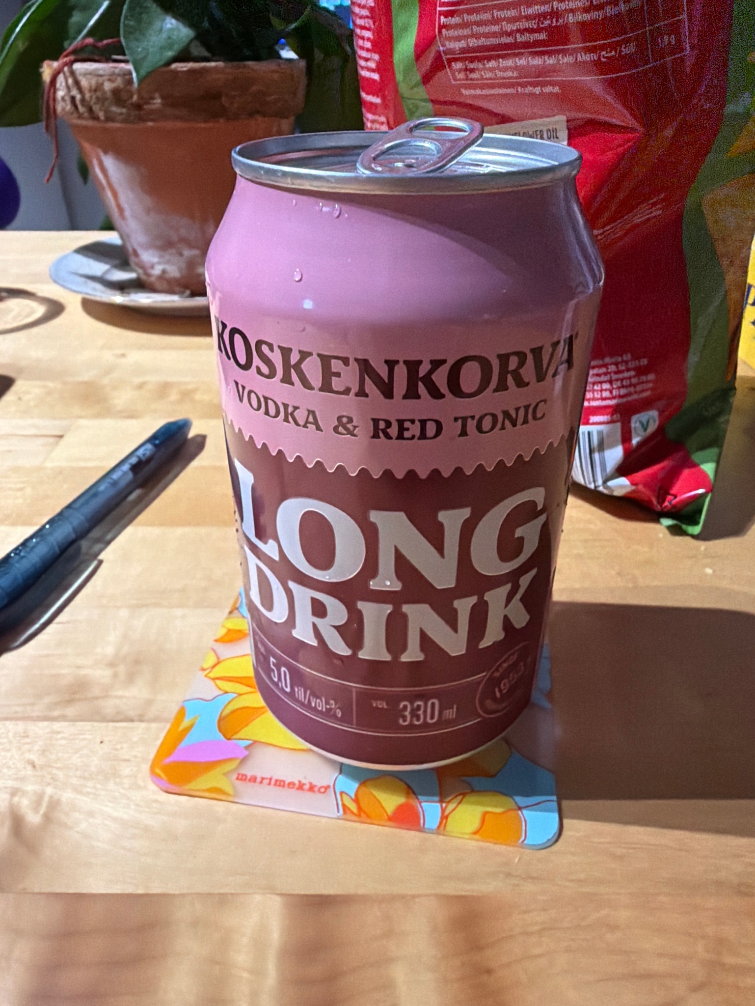 Koskenkorva Long Drink Vodka & Red Tonic, Finland