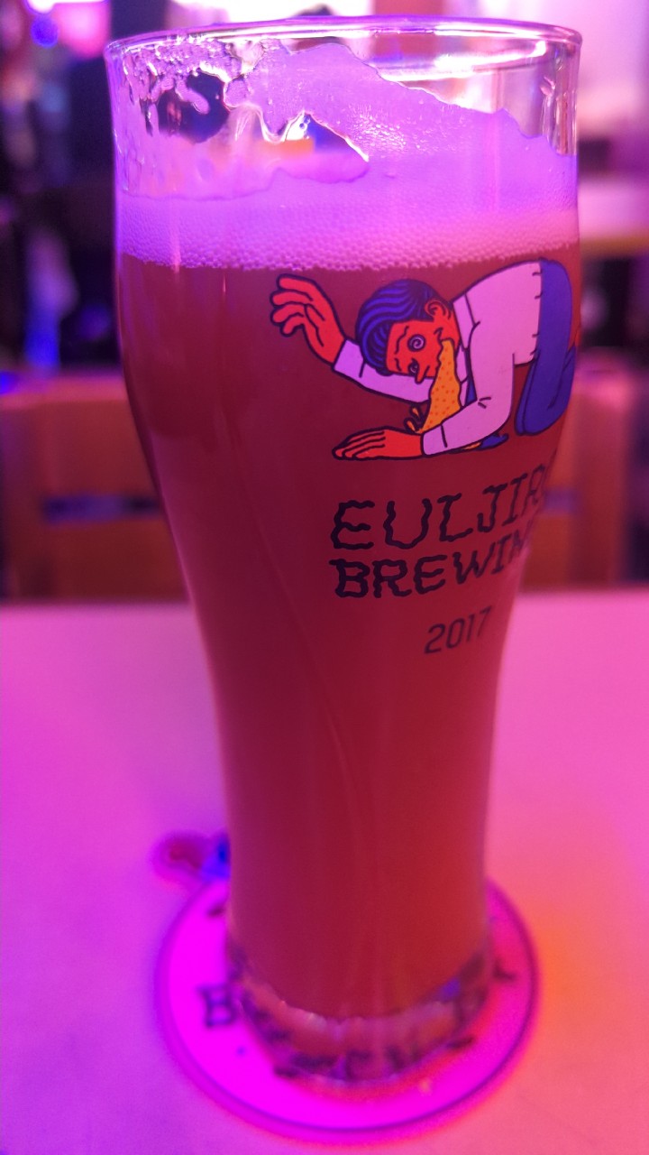 Euljiro cherry sour ipa, Euljiro Brewing