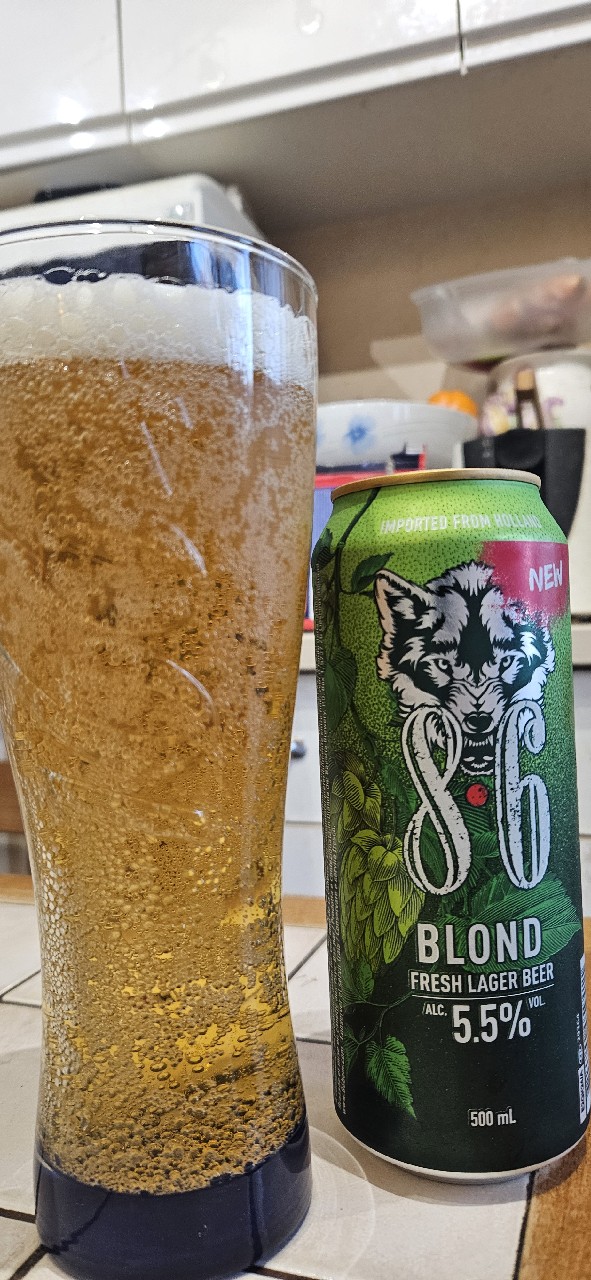 8.6 blond, Bavaria Brouwerij (Swinkels Family Brewers)