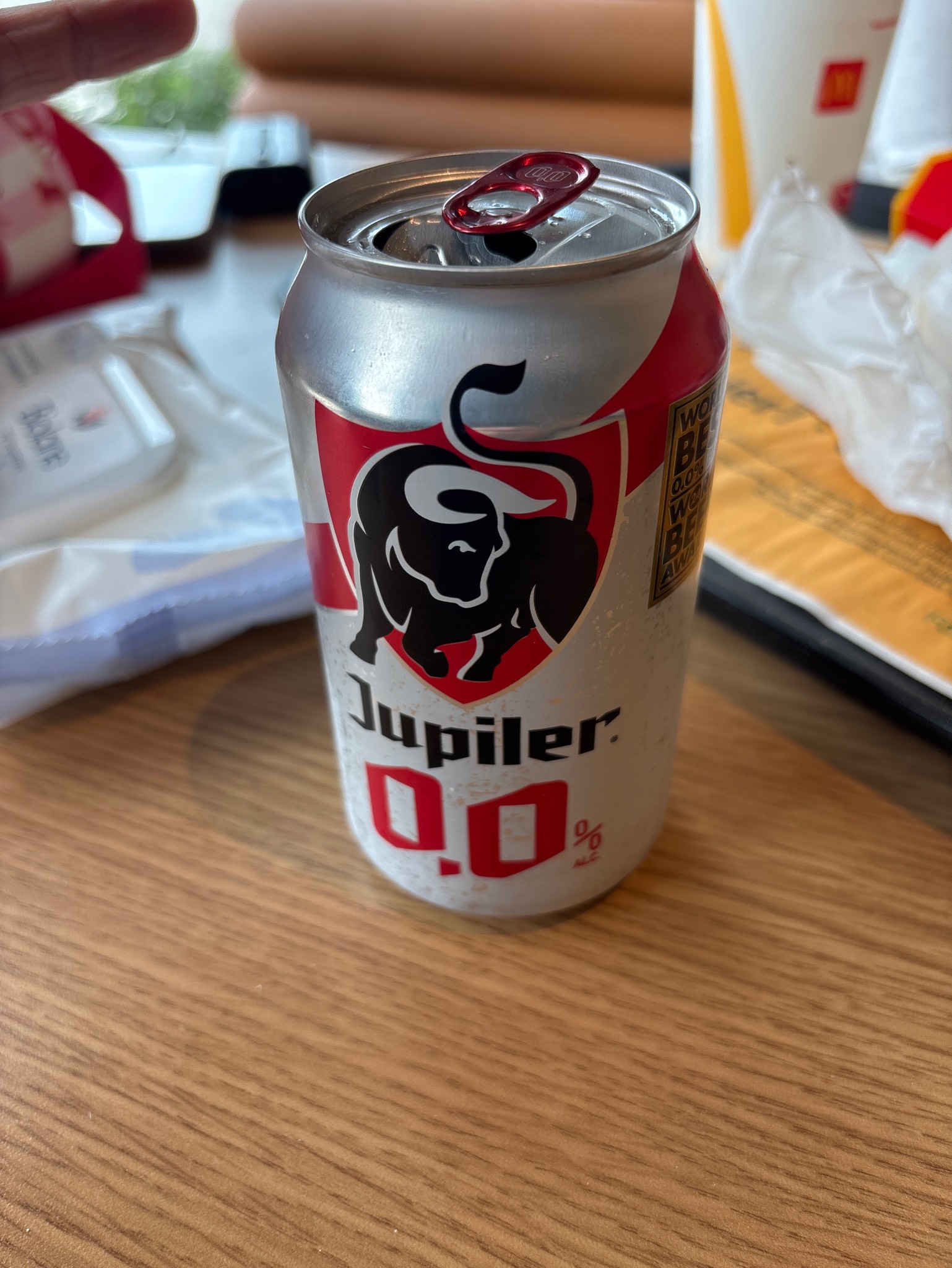 Jupiler 0,0%, Brasserie Piedboeuf (InBev)