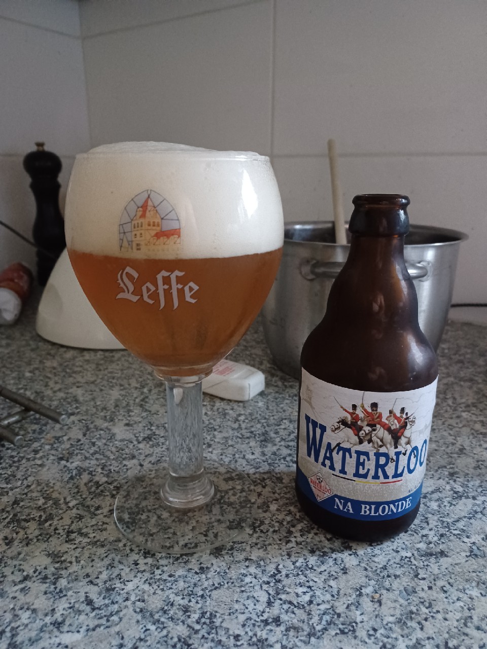 waterloo na blonde, Timmermans (John Martin)
