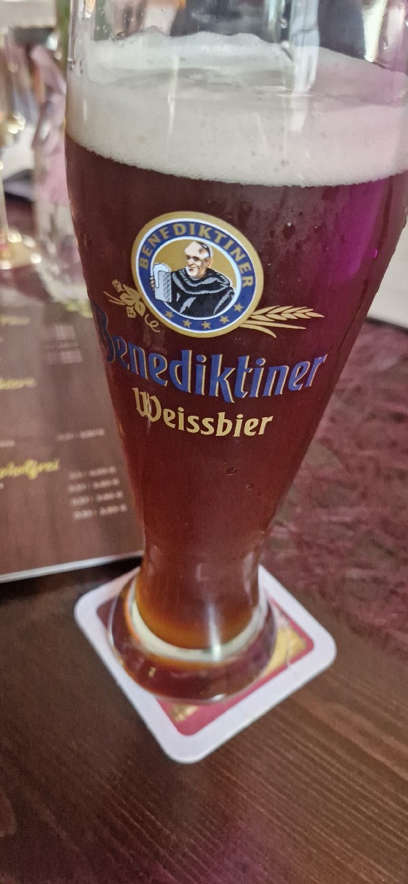 Benediktiner Weissbier Dunkel, Benediktiner Weißbräu GmbH