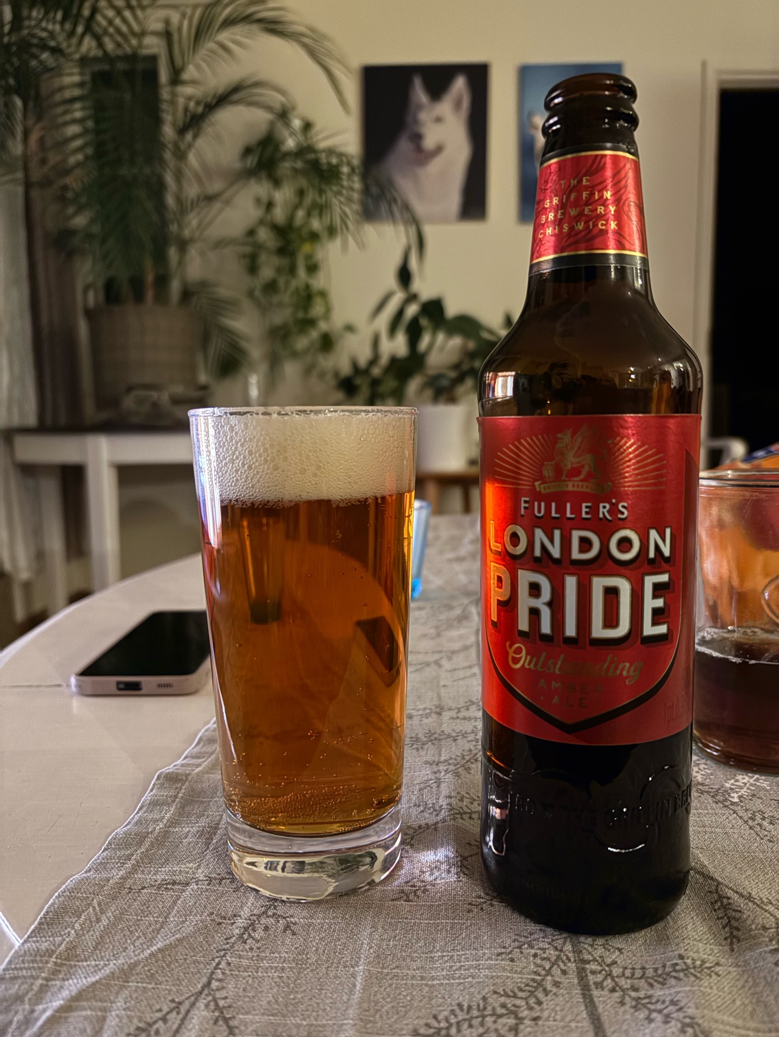London Pride, Fuller's Griffin Brewery (Asahi Breweries)