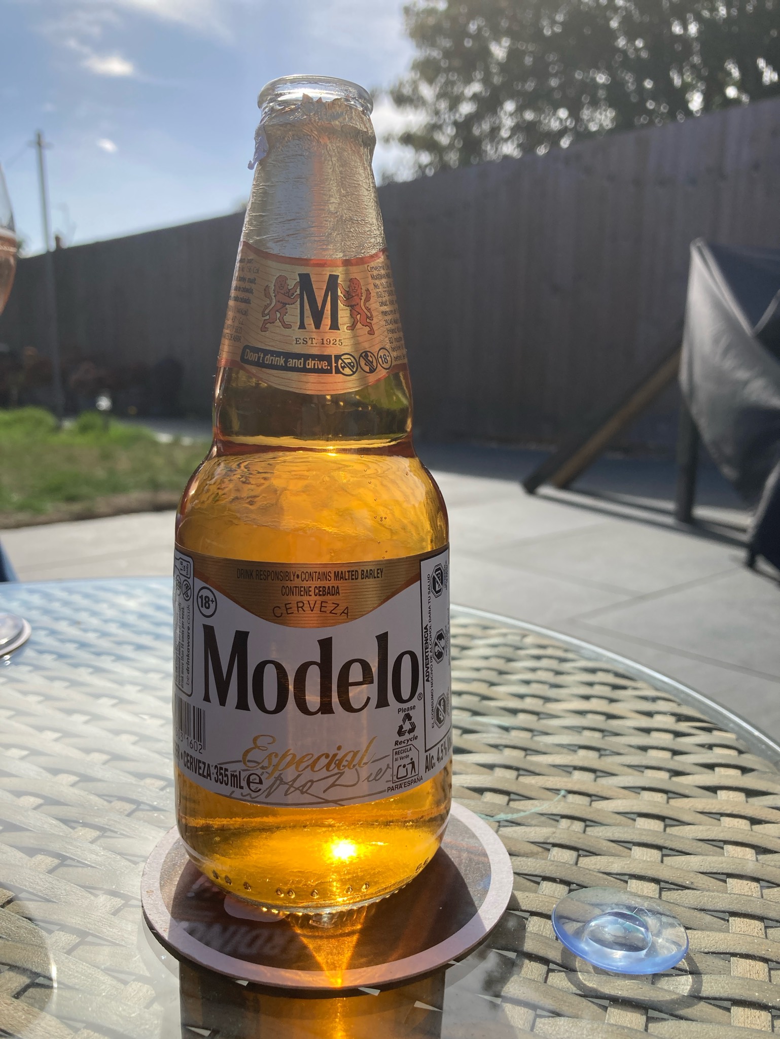 Modelo Especial, Grupo Modelo (ABInBev)