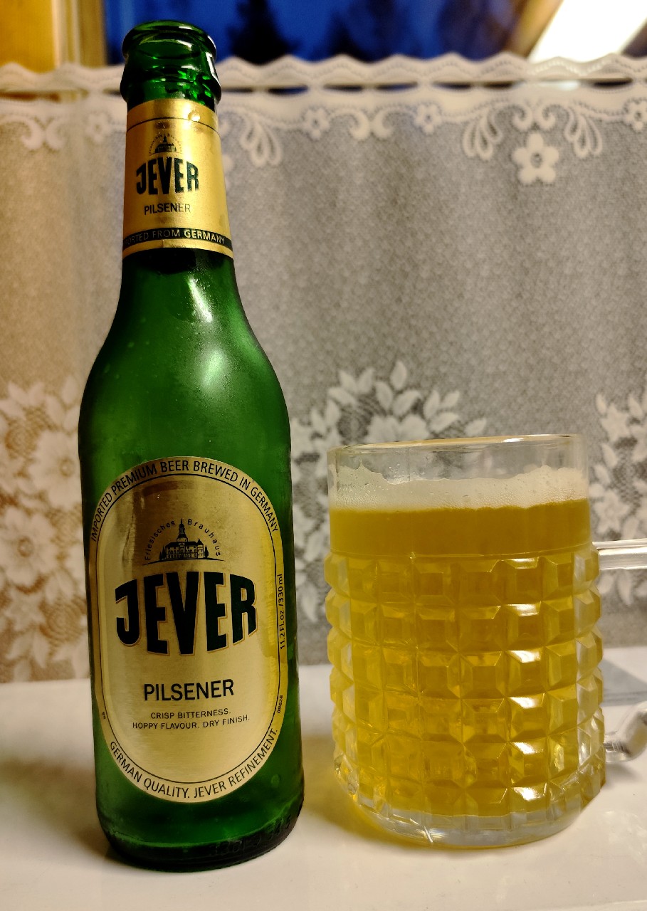 Jever Pilsener, Friesisches Brauhaus zu Jever (Oetker Group)