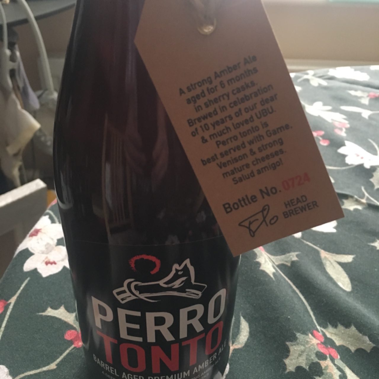 Perro Tonto, England