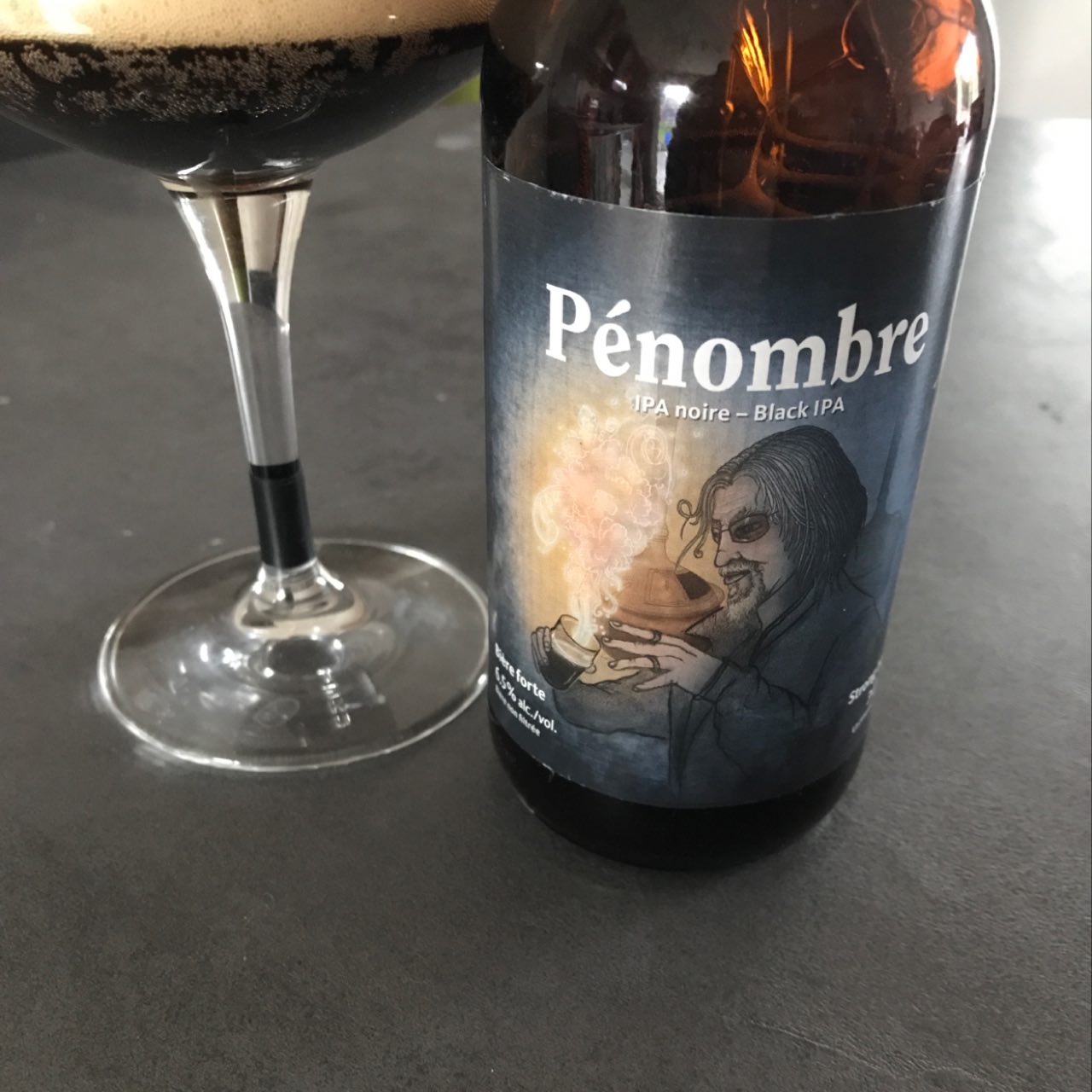 Pénombre, Canada