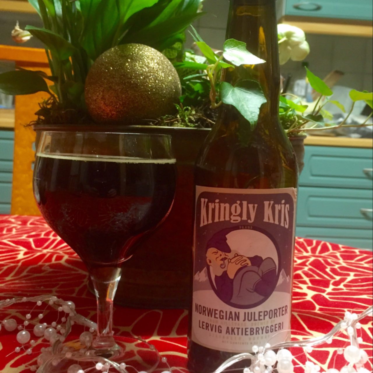 Kringly Kris Norwegian Juleporter, Norway