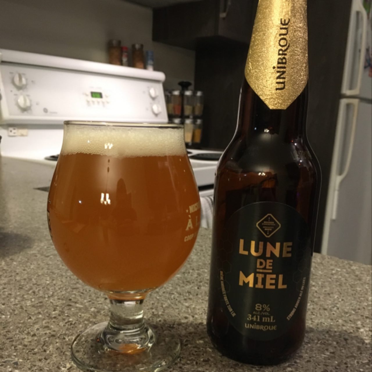 Lune de Miel, Canada