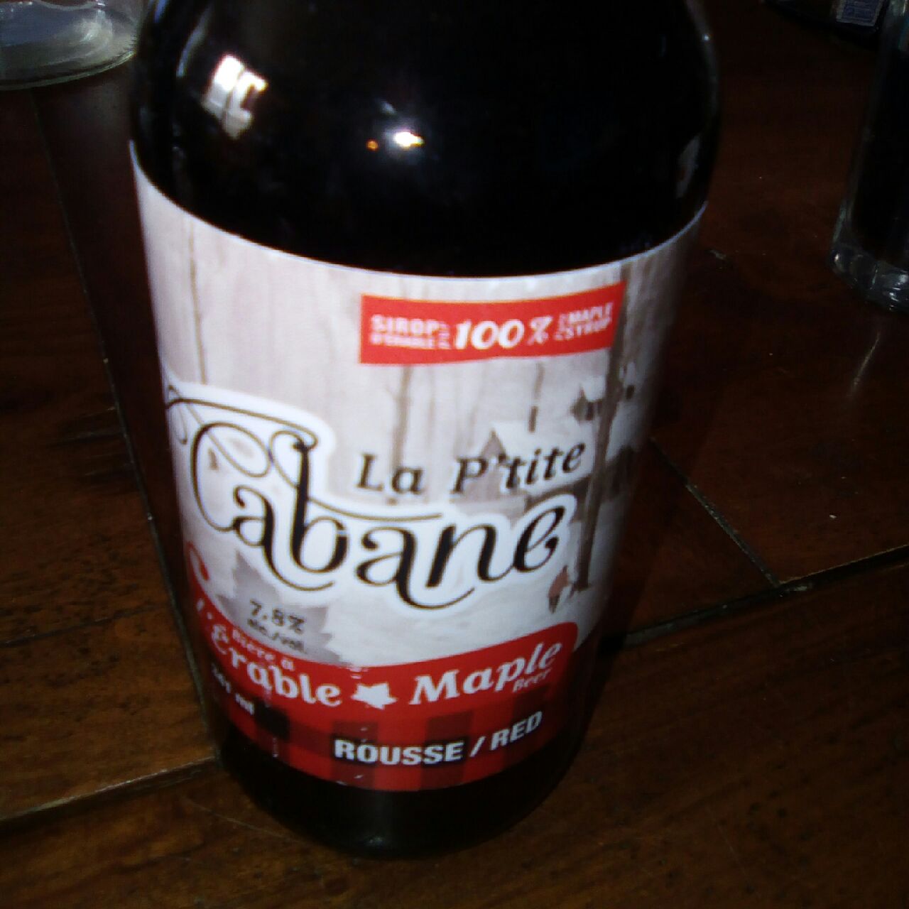 La P'tite Cabane Rousse, Canada