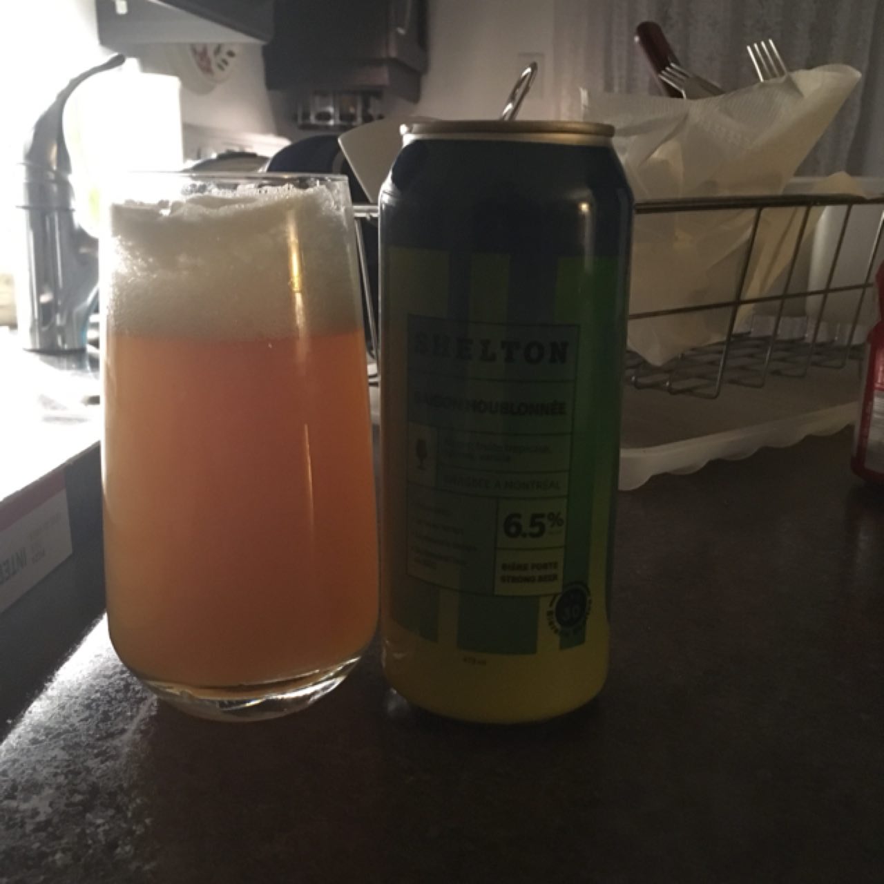 Shelton Saison Houblonnée, Canada