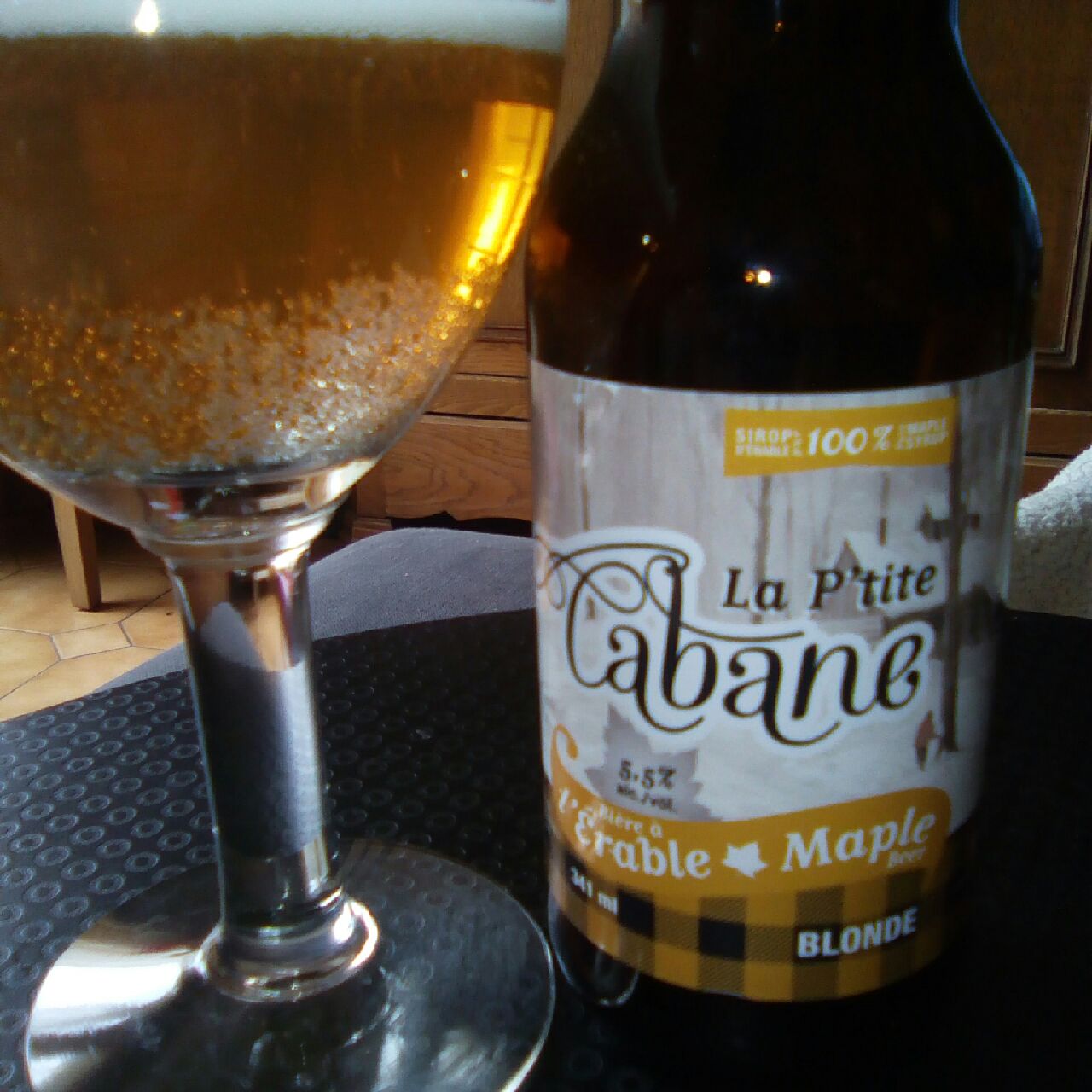 La P'tite Cabane, Canada