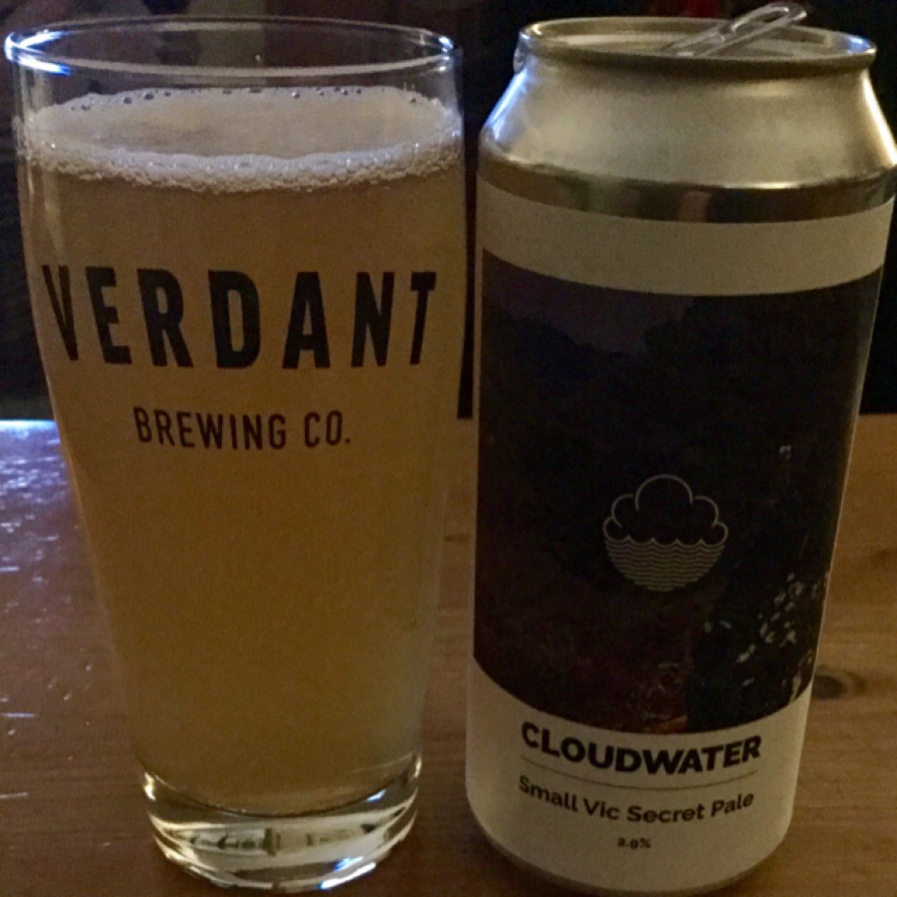 Autumn•Winter Small Vic Secret Pale, England